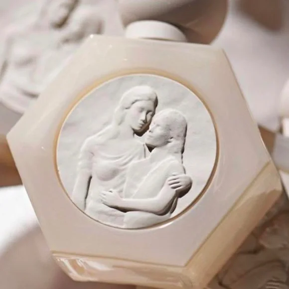 KKW Beauty Makeup Kkw Beauty Fragrance Perfume X Kris Jenner